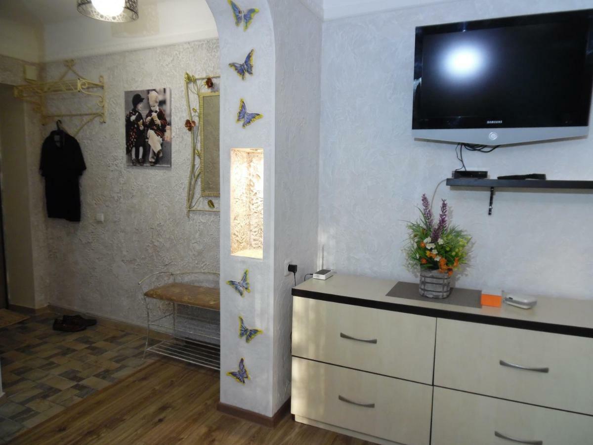 Студия В Центре Скала Khmel'nyts'kyy Exterior photo